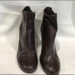 A-2 by Aerosoles Brown Ankle Boots 10M
